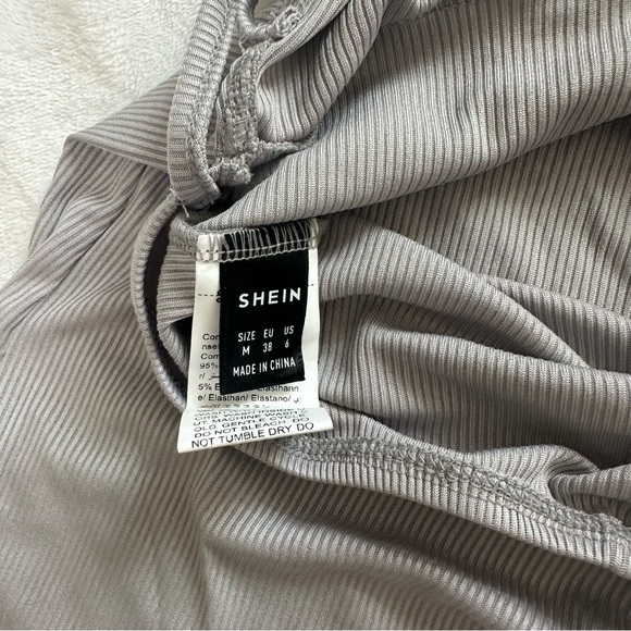 Shein Ribbed Romper - Picture 3 of 3